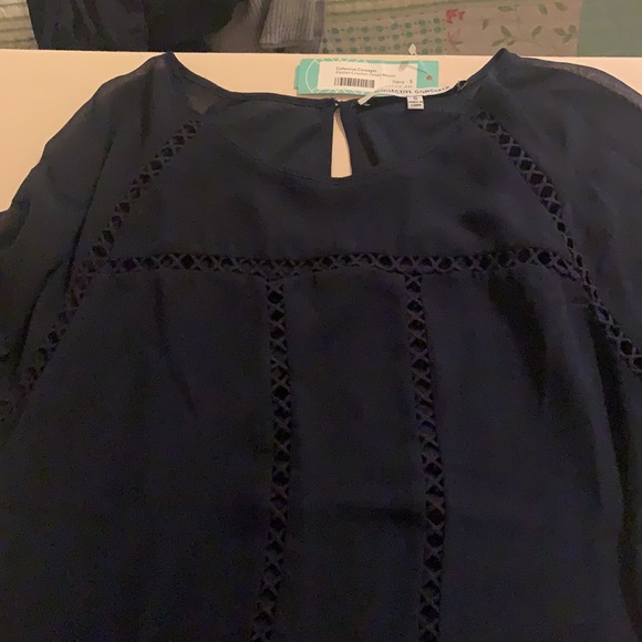 Navy Collective Concepts 3/4 Length Detailed Top - Picture 2 of 7